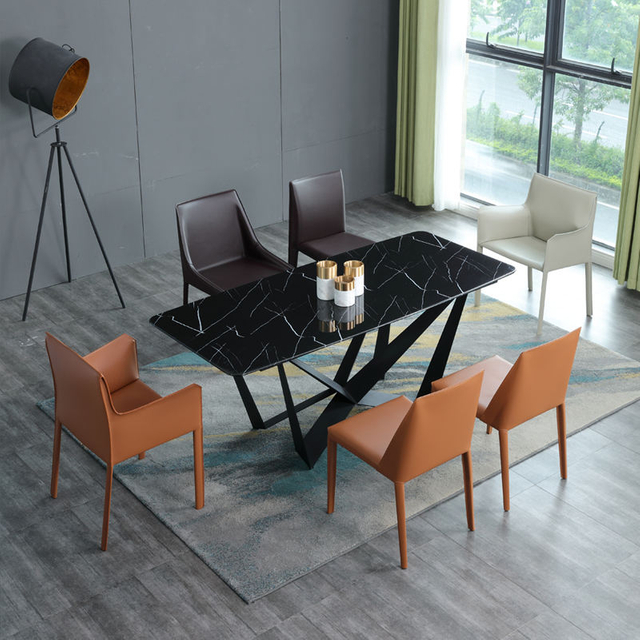 Modern Design Dining Room Chair Set Metal Frame Saddle Leather Hotel Cafe Restaurant Dining Table and Chair