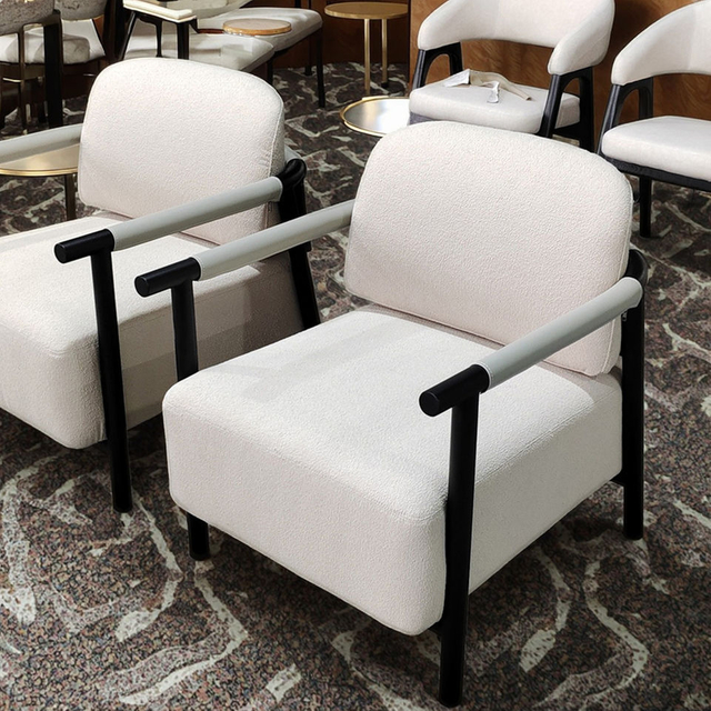 Nordic Solid Wood Armchair Modern Living Room Furniture Hotel Apartment Bedroom Fabric Leisure Chair