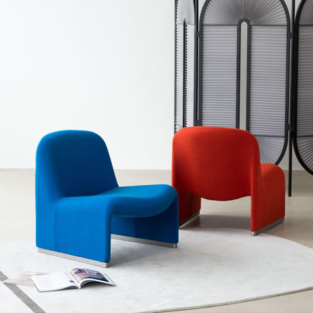 Minimalist Style Customized Furniture Italian Leisure Chair Velvet Fabric Single Sofa Chair